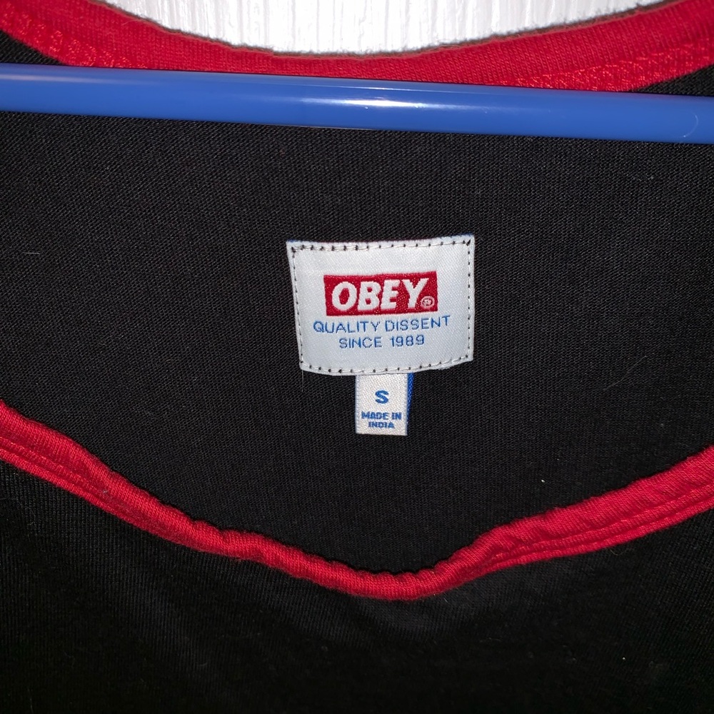 OBEY TANK TOP - Picture 3 of 3